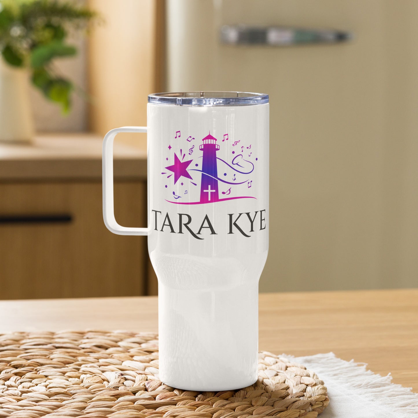 Tara Kye: Travel mug with a handle